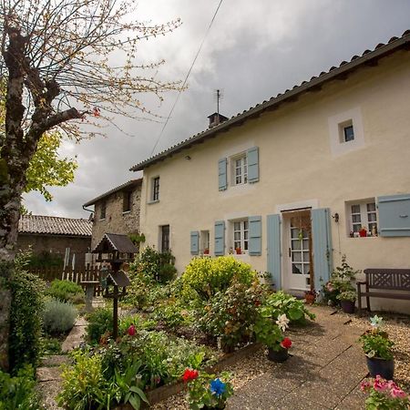 La Maison Des Fleurs Montembœuf エクステリア 写真